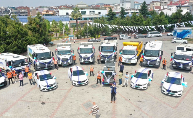 Çayırova Belediyesi'ne 30 araç