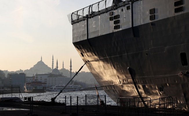 İstanbul'daki ABD savaş gemisinde resepsiyon verildi