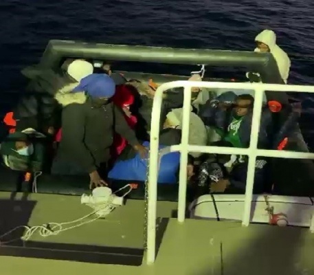 29 göçmen kurtarıldı