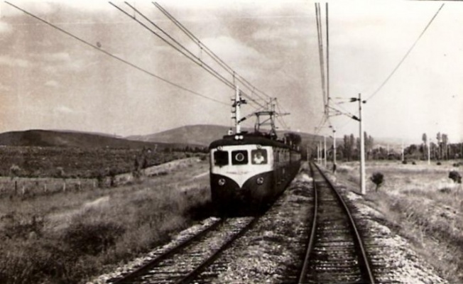 Gebze-Haydarpaşa banliyö treni