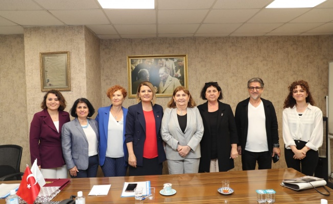 Hürriyet, Türk Kadınlar Birliği ile toplantı gerçekleştirdi 