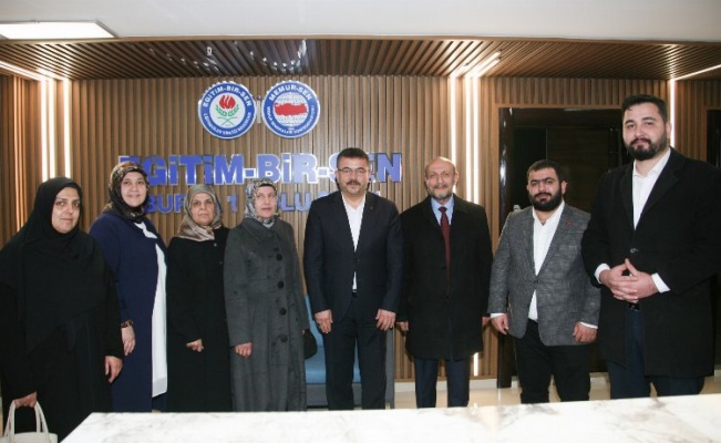 Bursa'da Saadet Partisi'nden Eğitim-Bir-Sen'e ziyaret