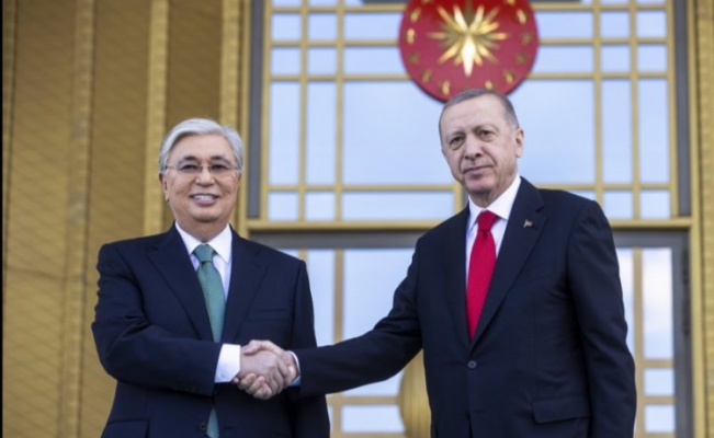 Cumhurbaşkanı Erdoğan'dan Tokayev'e tebrik