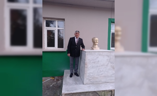Eğitimci -Yazar Murat Kaya’dan 42 yıl önce çalıştığı okula ziyaret