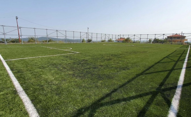 Büyükşehir’den 20 yeni futbol sahası