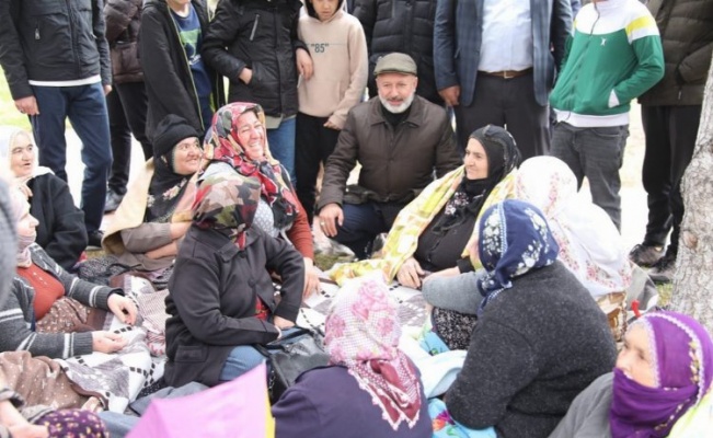 Ahmet Çolakbayrakdar 'Şükür Sofrası'nda