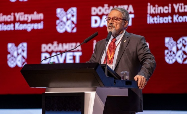 Prof. Dr. Naci Görür: Bu işin şakası yok... İzmir doğru yolda