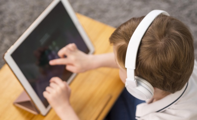Çocuklar dijital kütüphaneyle okuma alışkanlığı kazanıyor
