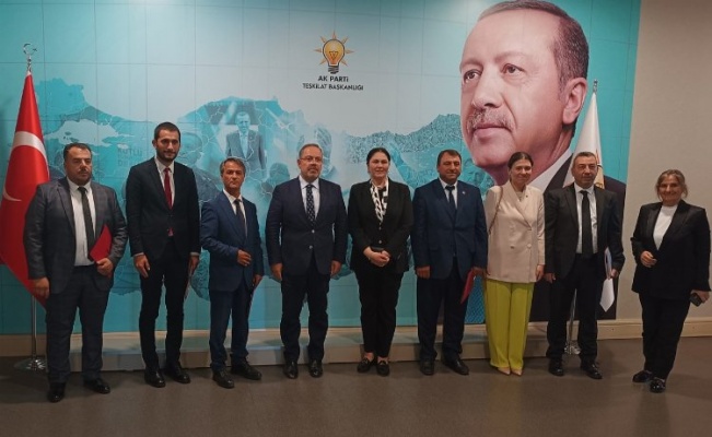 Edirne'de AK Parti'nin 4 ilçe başkanlığında görev değişimi