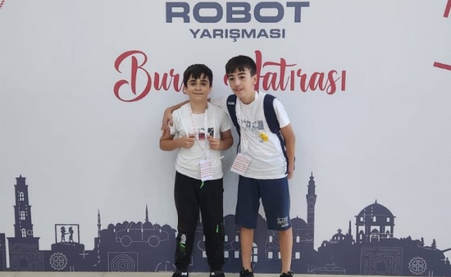 Roda Anadolu İmam Hatip Lisesi 3 robotla Gemlik'i temsil etti