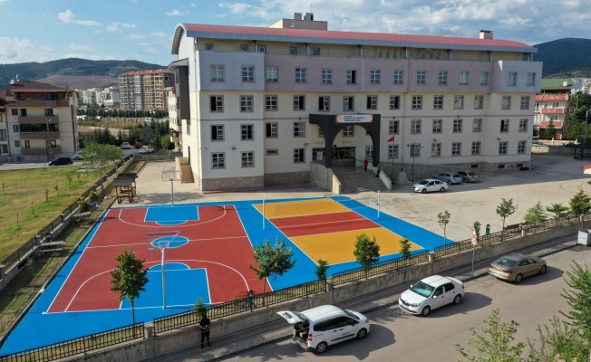 188 okula basket ve voleybol sahası yapıldı