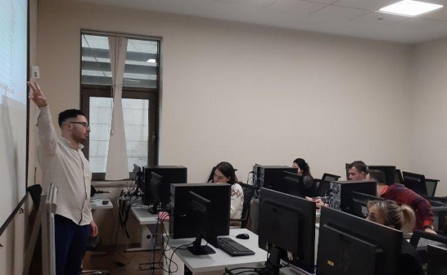 Bursa Büyükşehir'de hizmet içi 'Excel' eğitimi