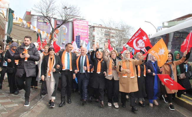 AK Parti Darıca Kadın Kolları'ndan ‘Birlik ve Beraberlik’ yürüyüşü