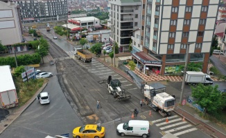 Mehmet Akif Ersoy Caddesi yolu onarıldı