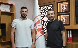 Balıkesirspor iç transferde Cumali Bişi ve Sedat Dursun ile sözleşme imzaladı