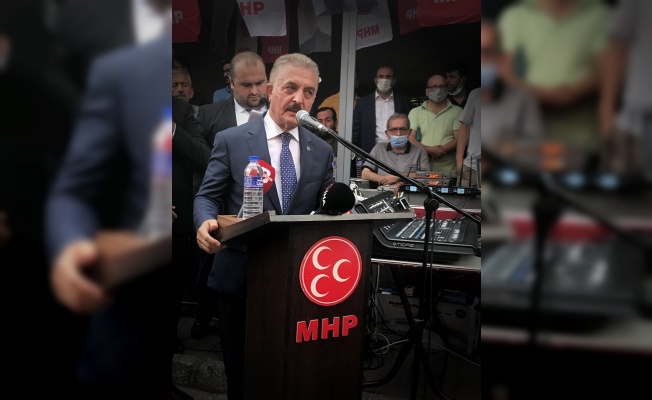 MHP Genel Sekreteri Büyükataman, Bursa'da partisinin mahalle temsilcileri sertifika töreninde konuştu: