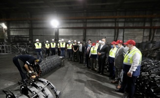 Sanayi ve Teknoloji Bakanı Varank, Bilecik'te bazı fabrikaları ziyaret etti