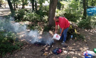 A Takımı ateş yakan piknikçileri uyardı