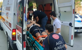 Gebze'de taksi ile motosiklet çarpıştı: 1 yaralı