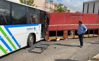 Test sürüşü yapılan otobüs 7 araca çarptı