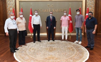 Türk Ocakları Kocaeli Şubesi Vali'yi ziyaret etti