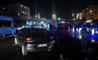 Gebze'de trafik kazası: 7 kişi yaralandı