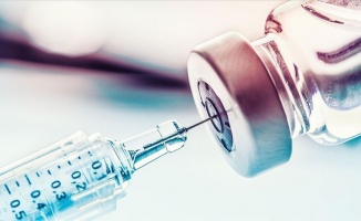 Kovid-19 nedeniyle erken doğum yapan kadından aşı çağrısı