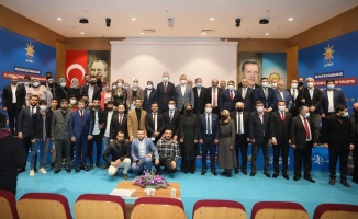 AK Parti  İlçe Divan Toplantısına İlgi Yoğundu
