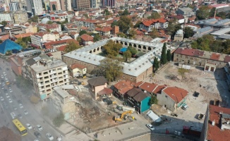 Bursa'daki Tarihi Çarşı ve Hanlar Bölgesi'nde düzenleme çalışmaları devam ediyor