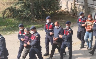 GÜNCELLEME - Bursa'da izinsiz kazı yaptığı iddiasıyla yakalanan 4 zanlı tutuklandı