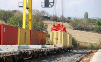 Tekirdağ'dan Azerbaycan'a trenle tohumluk buğday gönderildi