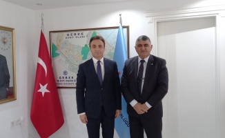 Murat Kaya'dan  Milli Eğitim Müdürü Şener Doğan'a ziyaret