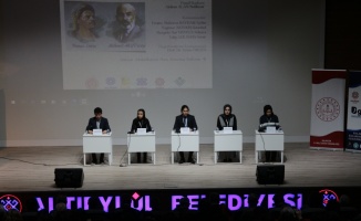 Yunus Emre ve Mehmet Akif Ersoy, Balıkesir'de panelde anıldı