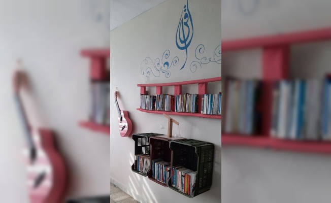Bursa'da atık malzemelerden 7 okula kütüphane kuruldu