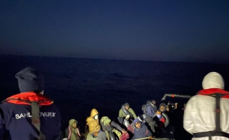 34 düzensiz göçmen kurtarıldı