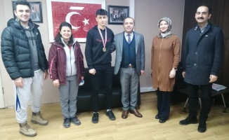Gebze Anibal Anadolu Lisesi öğrencisi Türkiye şampiyonu