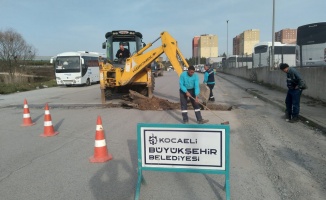 Gebze'de bölgesinde yollar onarılıyor