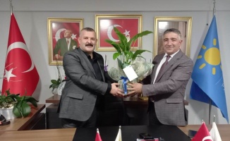 CHP'li Aydın'dan İYİ Parti'ye ziyaret