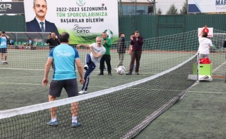 Çayırova’da ayak tenisi rüzgârı