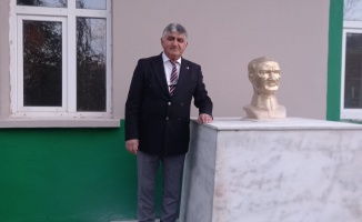 Eğitimci -Yazar Murat Kaya’dan 42 yıl önce çalıştığı okula ziyaret