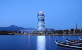 Wyndham Grand İzmir Özdilek  20 yıldır şehrin en iyi oteli