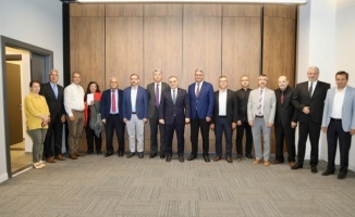 ERÜ Rektörü daire başkanlarıyla buluştu