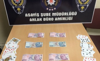 Darıca'da polisten kumar baskını