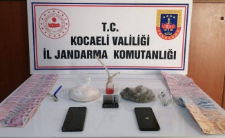 Jandarma'dan Gebze'de  uyuşturucu operasyonu